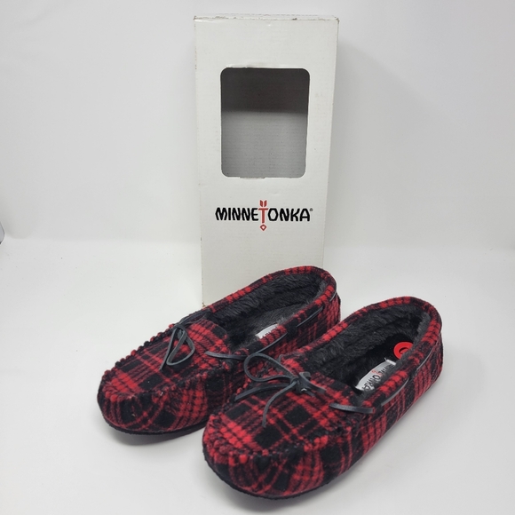 Minnetonka Fabric Allie Jr Trapper Red Plaid Slipper Size 10 NWB - Picture 1 of 7